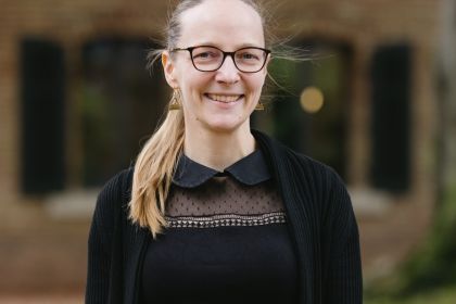 Ellen Hipp (M.A.)<br>(Leiterin HaLT Service Center Präventionsfachkraft)