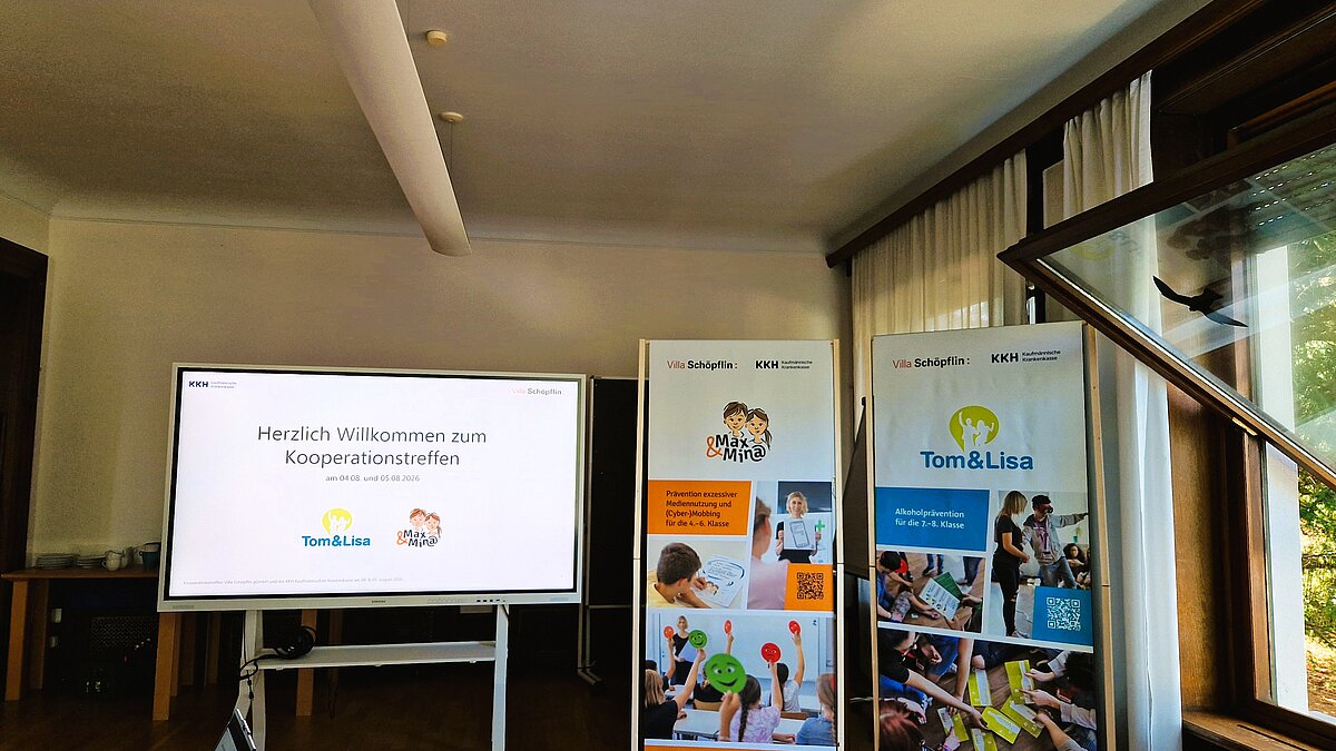 Präsentation und Banner zu den Pogrammen "Tom & Lisa" und "Max & Min@"